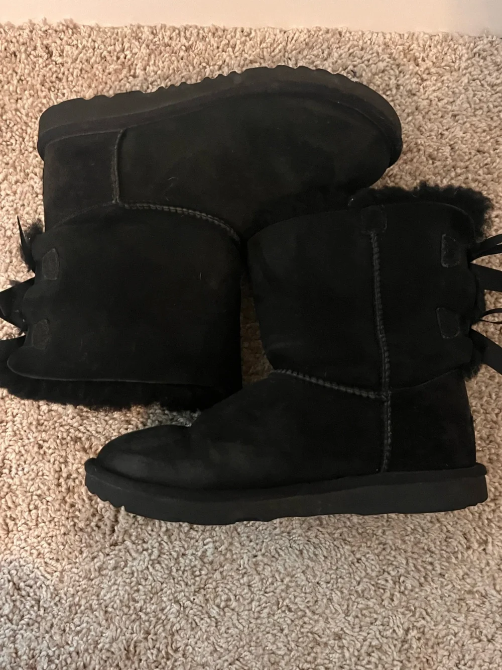UGG Kids Bailey Bow II Boots Size 5